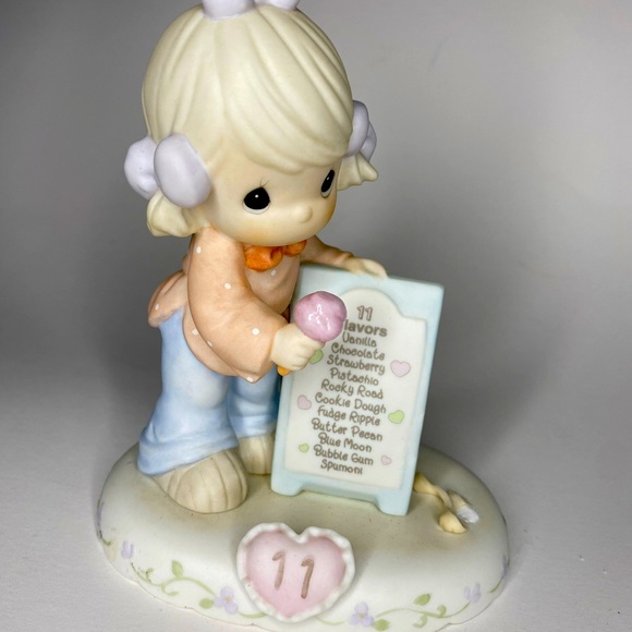 Vintage Precious Moments Growing in Grace Age 11 Blonde AS IS - Picture 1 of 4